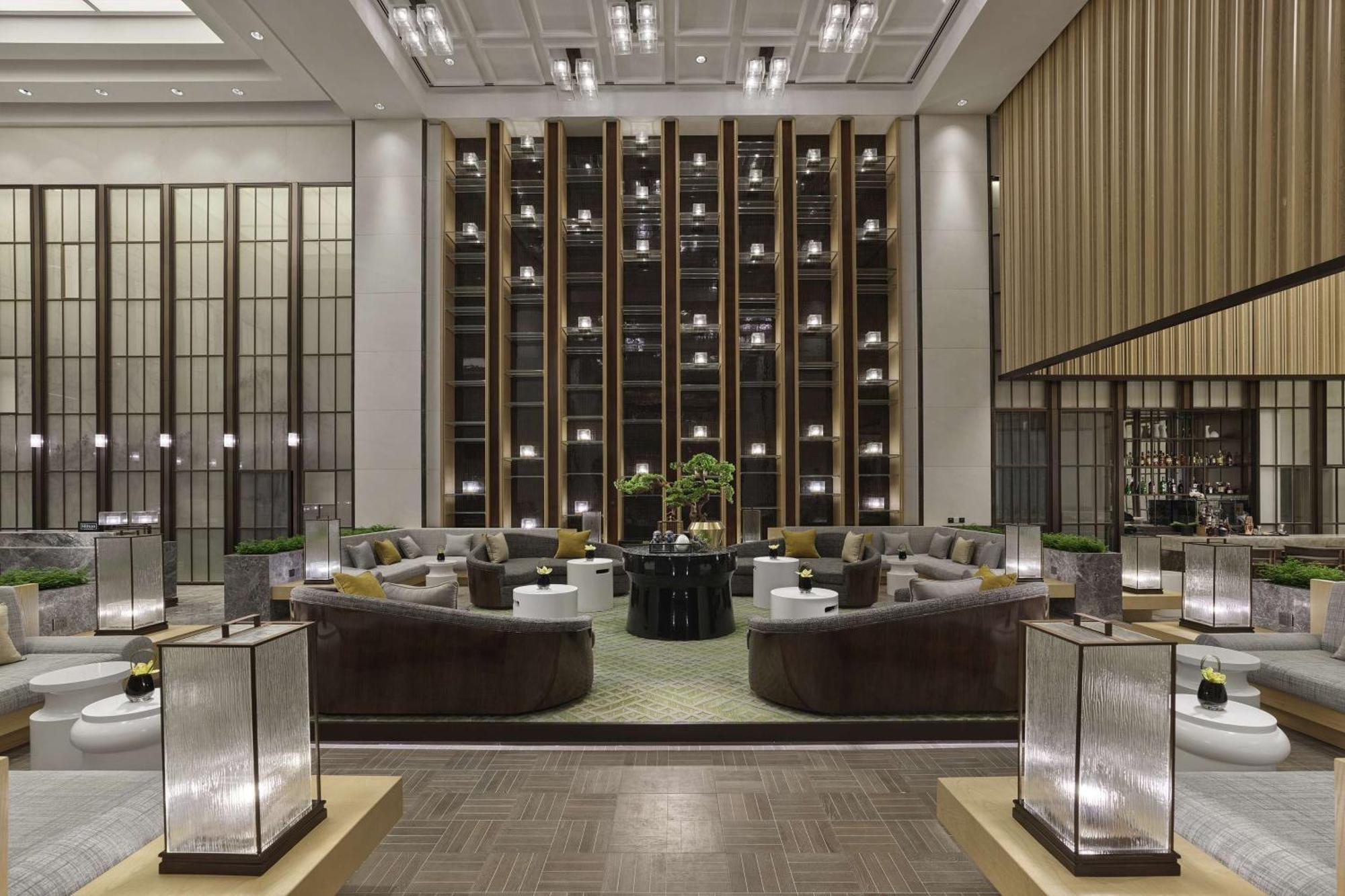 Hilton Suzhou Yinshan Lake Hotel Exterior photo